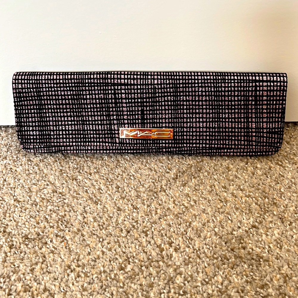 MAC clutch pink glitter and black velvet